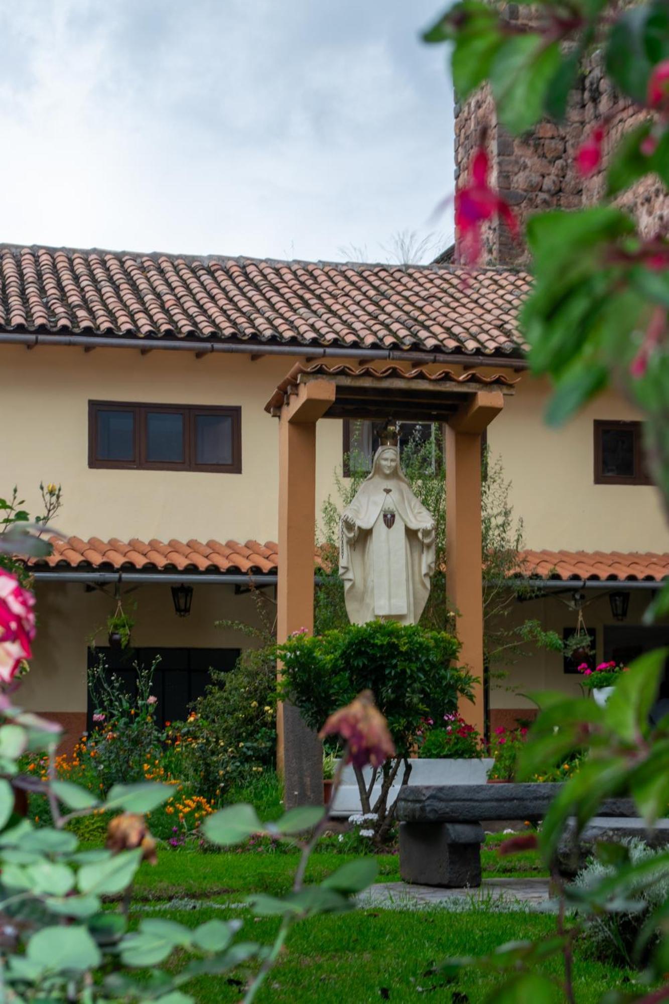 Monasterio San Pedro 3*